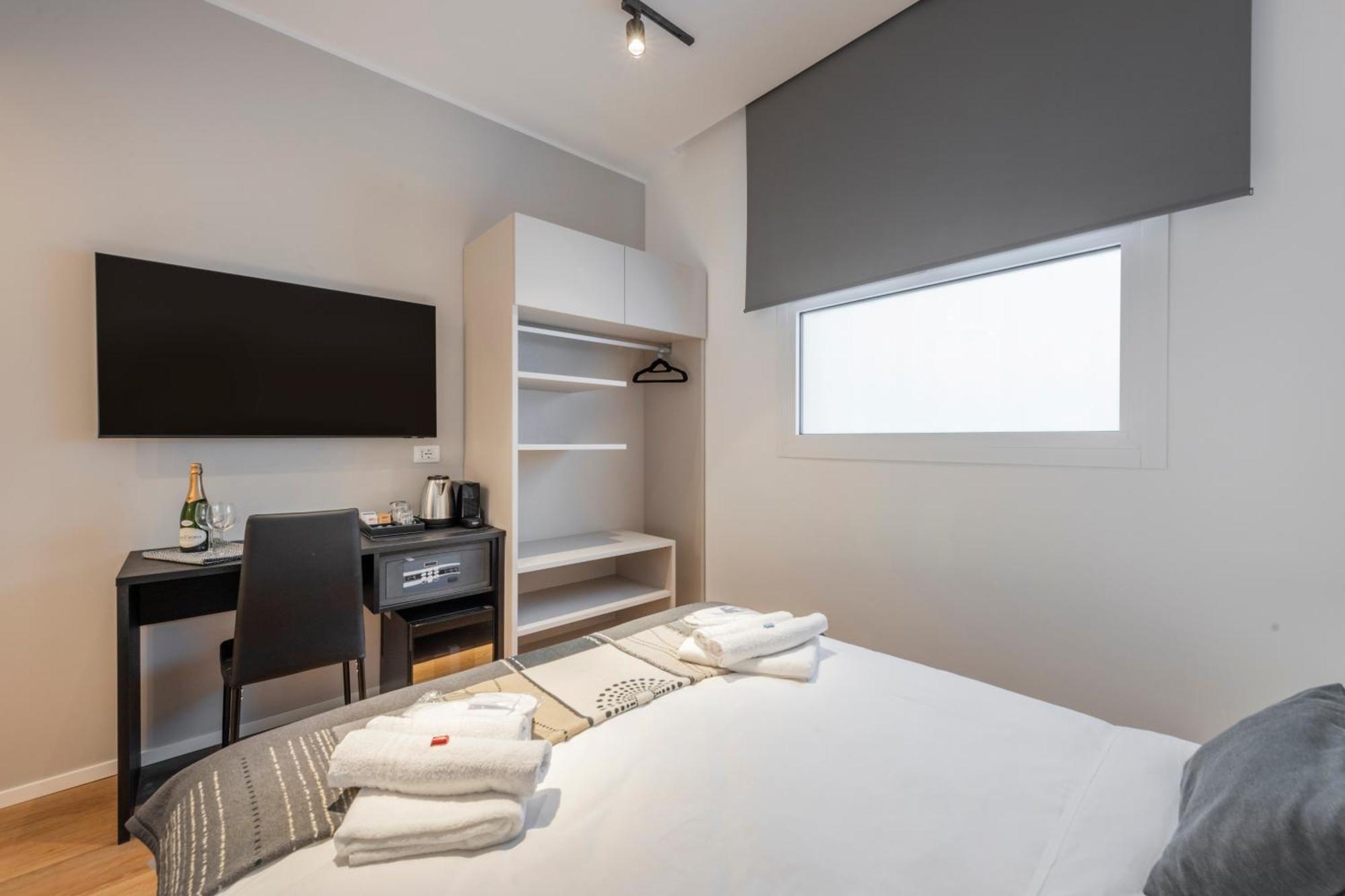 Bnbutler - Inbrera Suites - Giulianova, 1 Milan Exterior photo