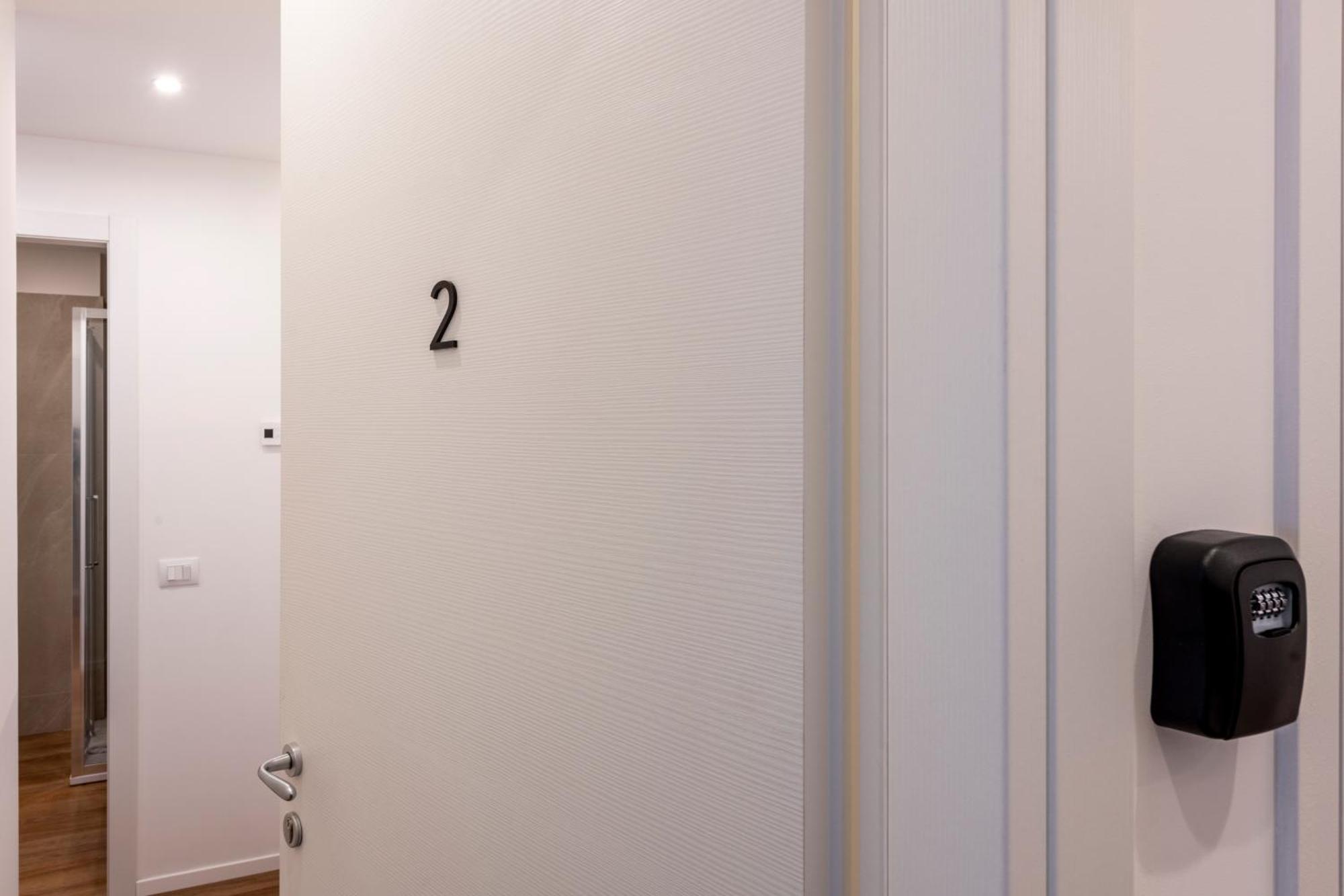 Bnbutler - Inbrera Suites - Giulianova, 1 Milan Exterior photo