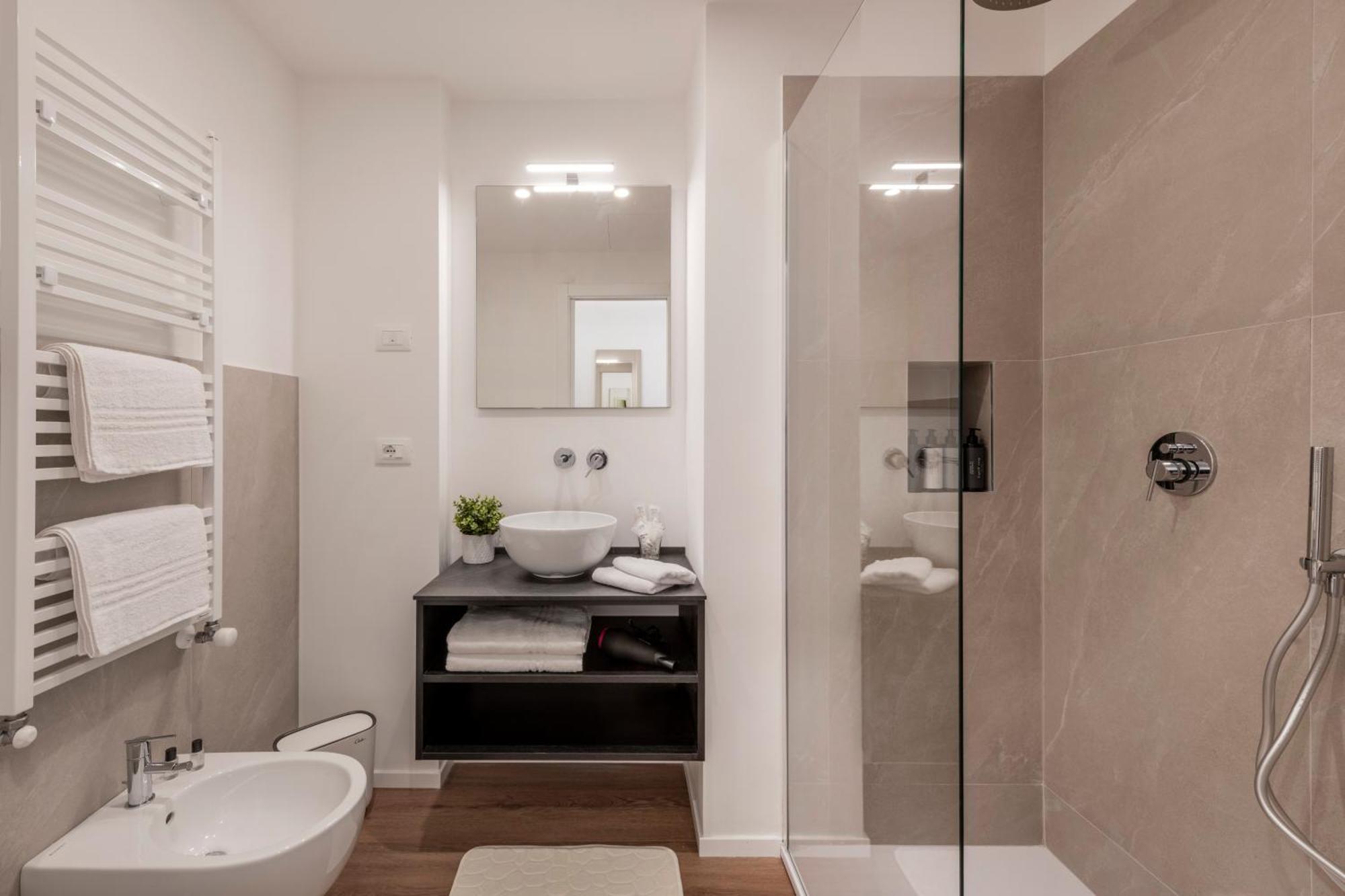 Bnbutler - Inbrera Suites - Giulianova, 1 Milan Exterior photo
